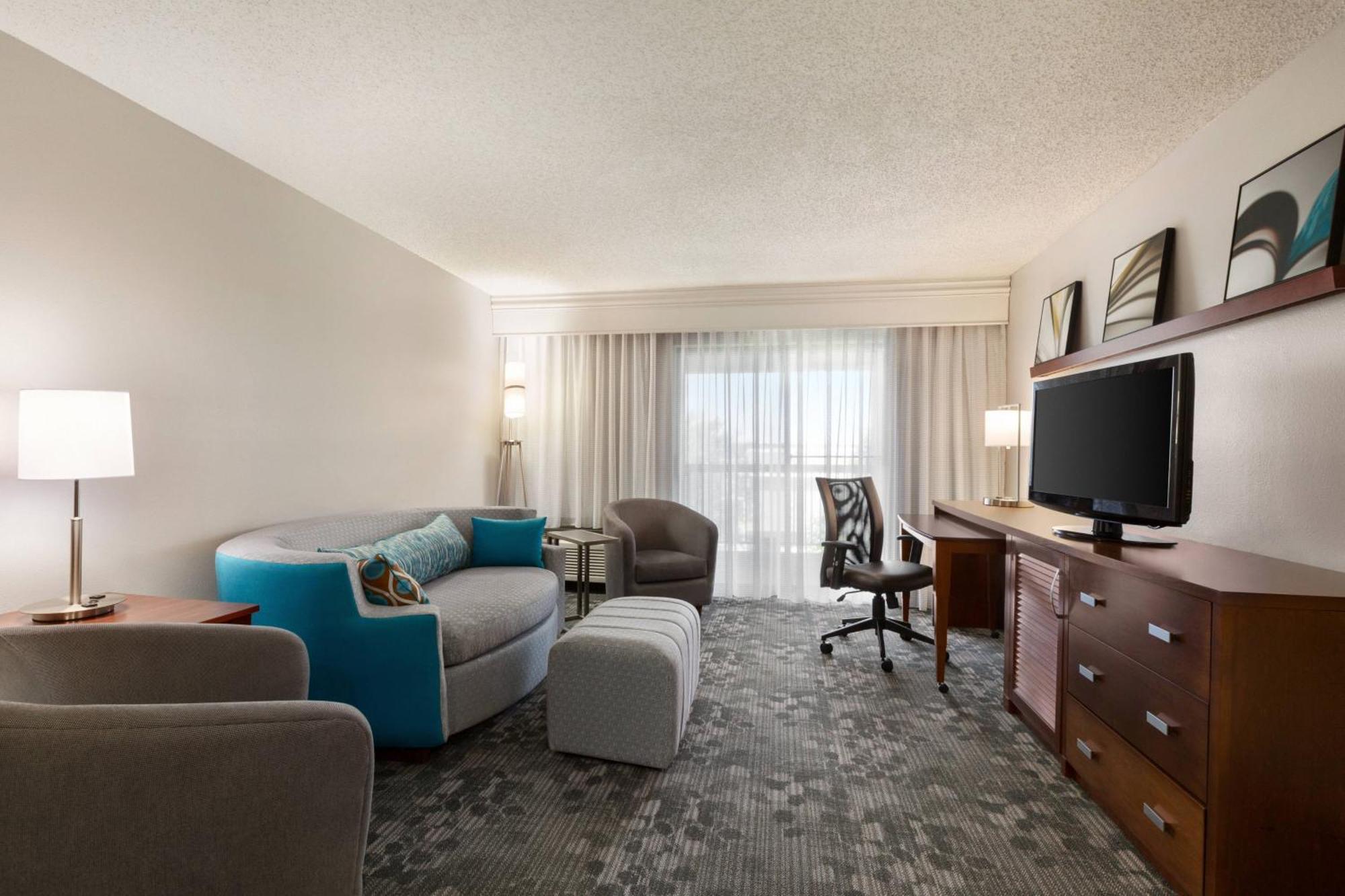 Courtyard Lubbock Hotel Екстериор снимка