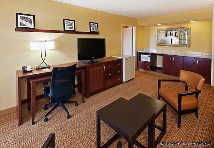 Courtyard Lubbock Hotel Екстериор снимка